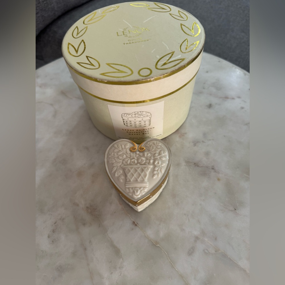 Lenox ivory porcelain heart trinket box.